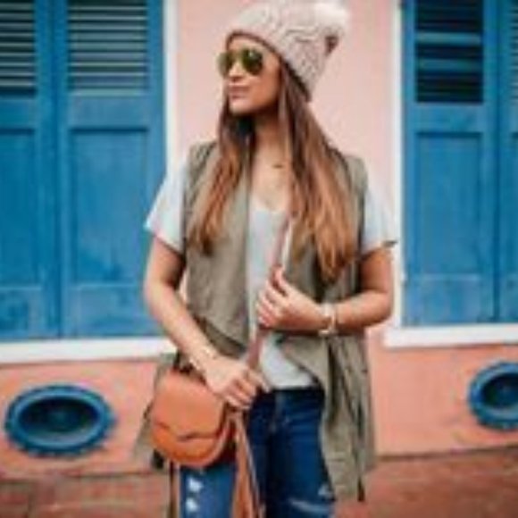 Rebecca Minkoff mini Suki bag with tassel - Picture 7 of 7